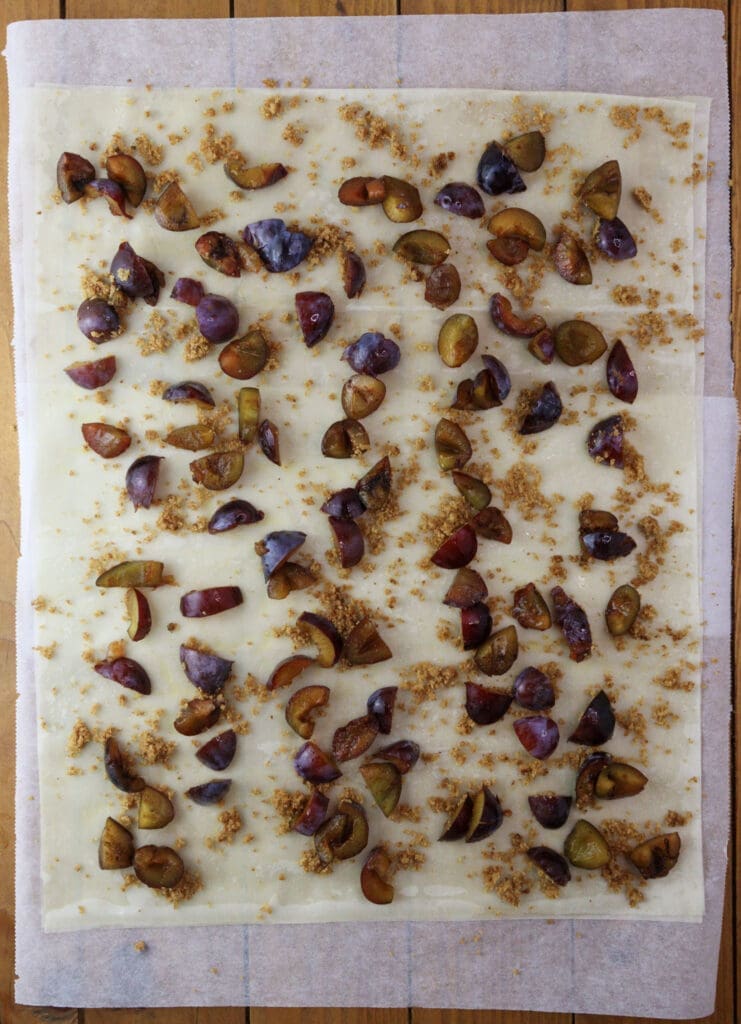 Arraging plums on the filo sheet.